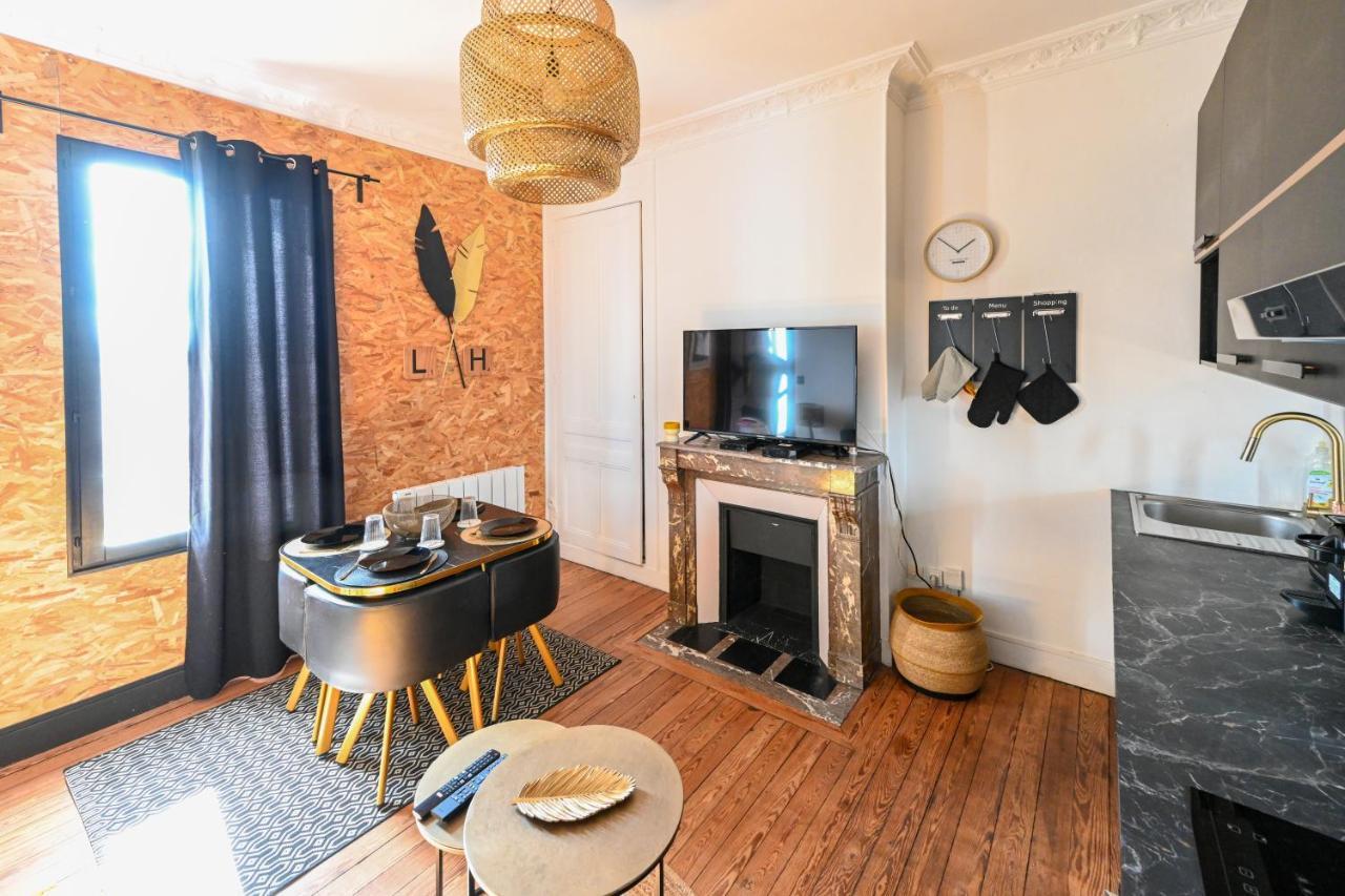Verdun Dore - Parking Gratuit, Netflix, Balcon, Internet Fibre - 2 Ch Le Havre Luaran gambar