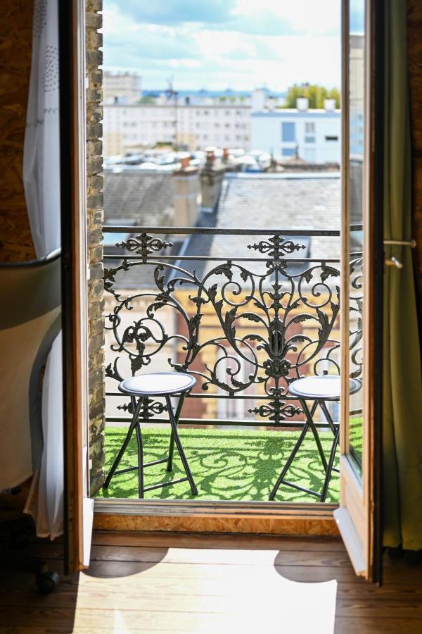 Verdun Dore - Parking Gratuit, Netflix, Balcon, Internet Fibre - 2 Ch Le Havre Luaran gambar